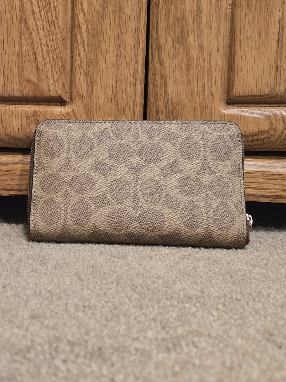 Coach Medium ID Zip Wallet CW781 - Picture 2 of 8